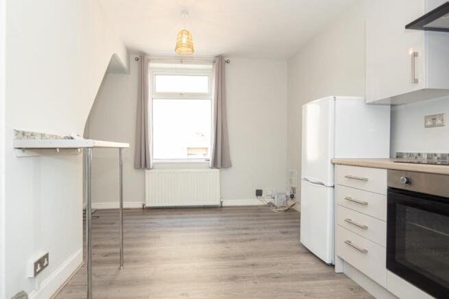 1 bed House to rent Image 4