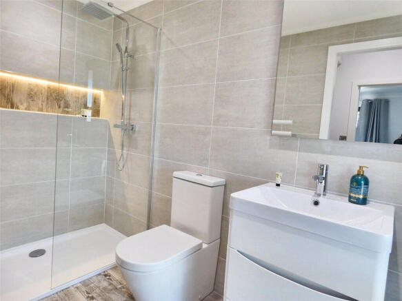 3 bed Lodge for sale Image 11
