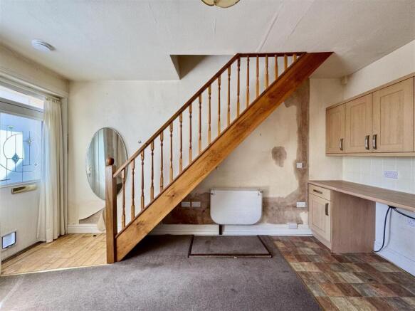 Fenay Lane, Almondbury, Huddersfield, HD5 8UN photo 5