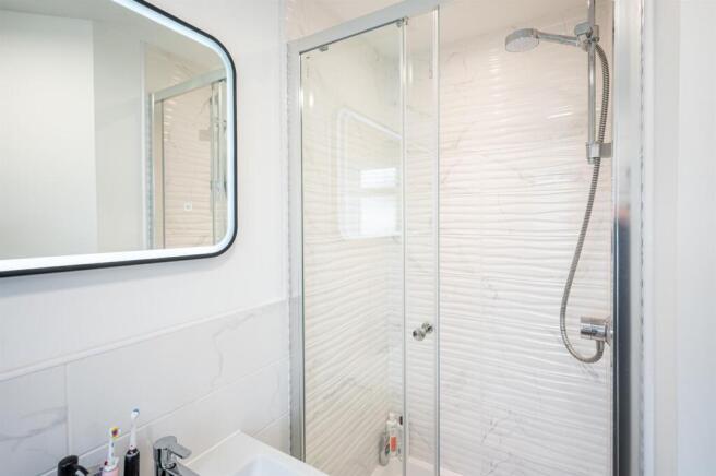 En Suite (1).jpg