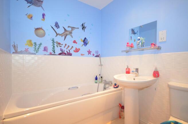 Family Bathroom 
