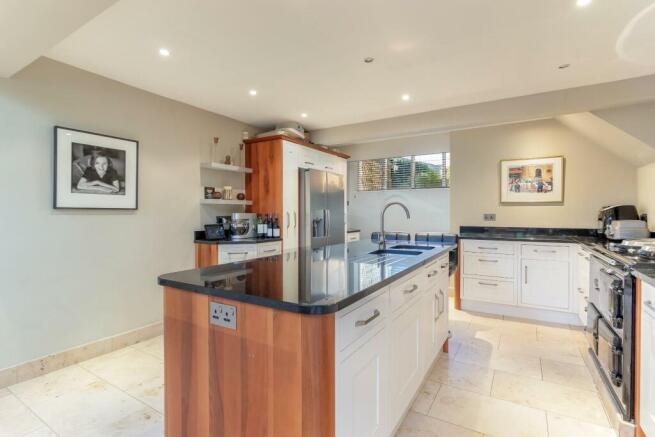 Living Dining Kitchen - E.jpg
