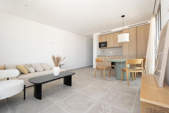 First line apartment for sale in Puerto Pollensa