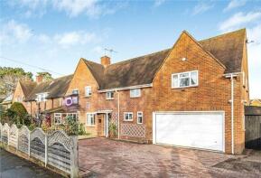 12, Lower Sandfields, Woking GU23 7AX