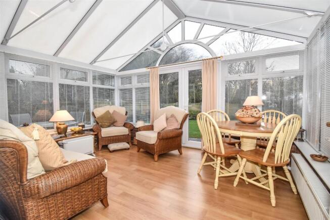 Sitting/ Dining Conservatory