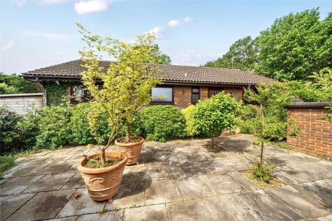 Bush Lane, Send, Surrey, GU23