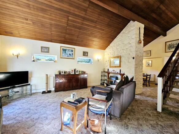 3 bed Detached for sale Image 6