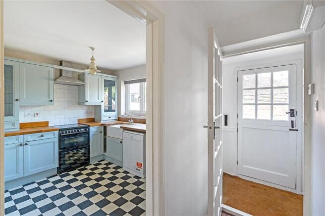 Entrance/Kitchen