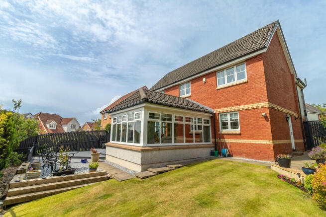 Rear Elevation/Rear Garden