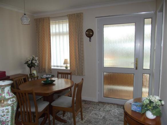 Dining Room/Hallway