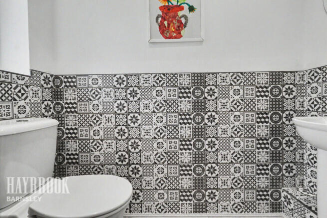 3 bed Town House for sale Image 6