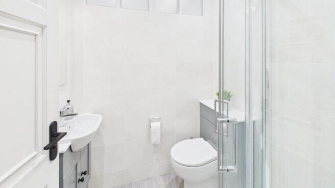 2 bed Flat for sale Image 9