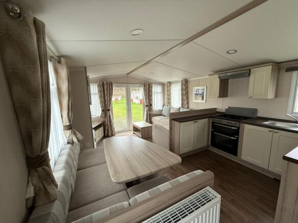 2 bed Caravan for sale Image 6