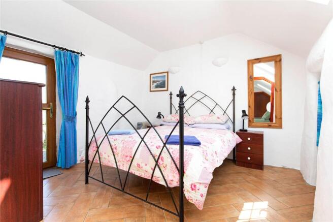 Barn 1 Bedroom 2