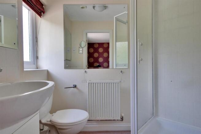 4 bed Semi-Detached for sale Image 10