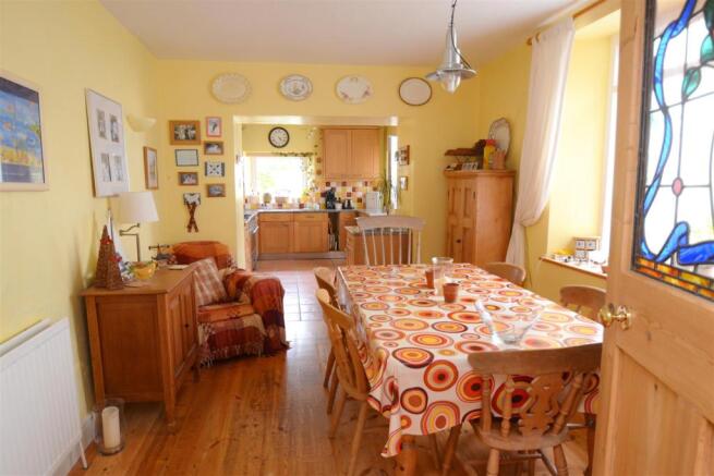 BREAKFAST ROOM