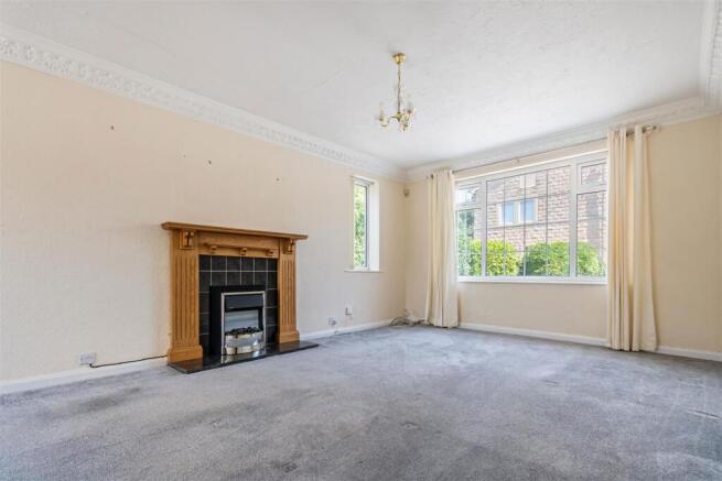 3 bed Detached Bungalow for sale Image 6