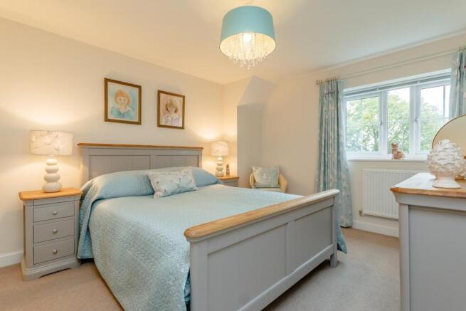 8365510-interior01.jpg
