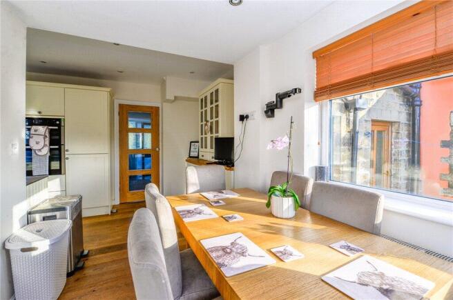 3 bed Terraced for sale Image 8