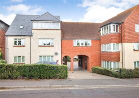 1, Mosbach Place, Lymington SO41 9NQ