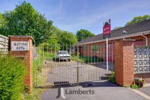 207a, Birchfield Road, Redditch B97 4LX