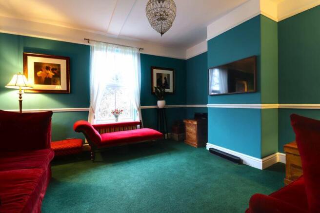 Living/Dining Room