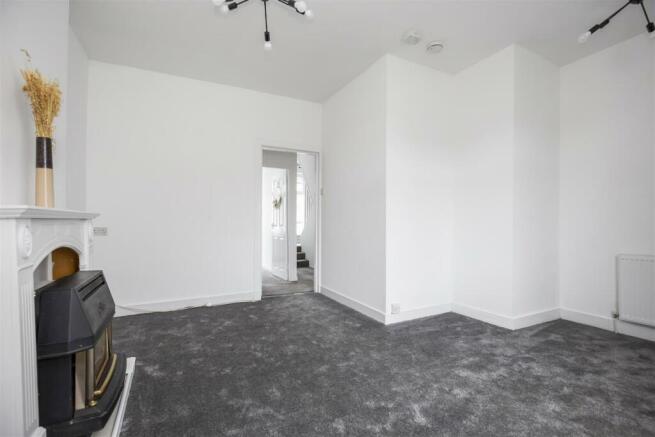 6 Dundas Street 7.jpg