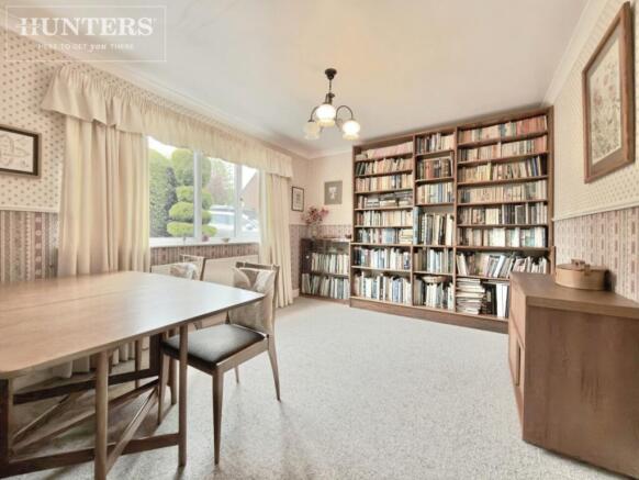 4 bed Detached for sale Image 8