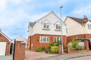 Alfgerta, Garden Fields, Dunmow CM6 3RG