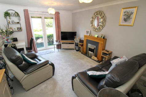 Brook View, Northampton, NN4