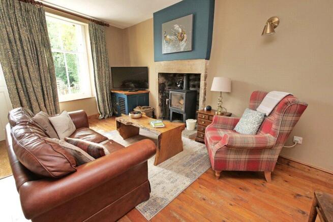 2 bed Semi-Detached for sale Image 8
