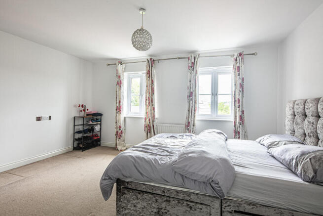 4 bed End of Terrace for sale Image 7