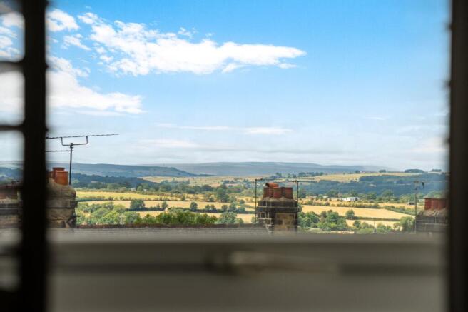 5 bed Terraced for sale Image 10