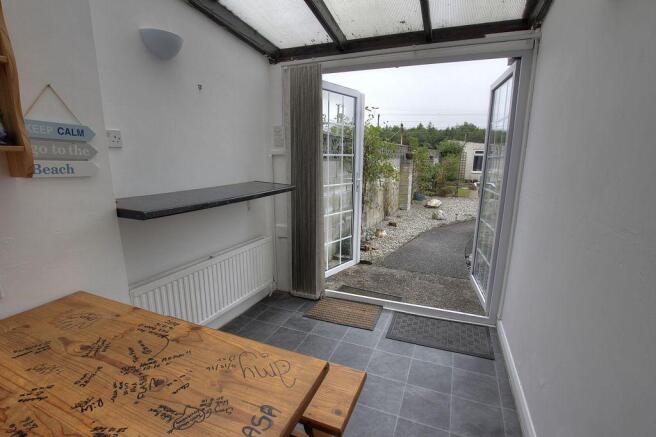 Breakfast Room