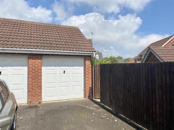 Single Garage