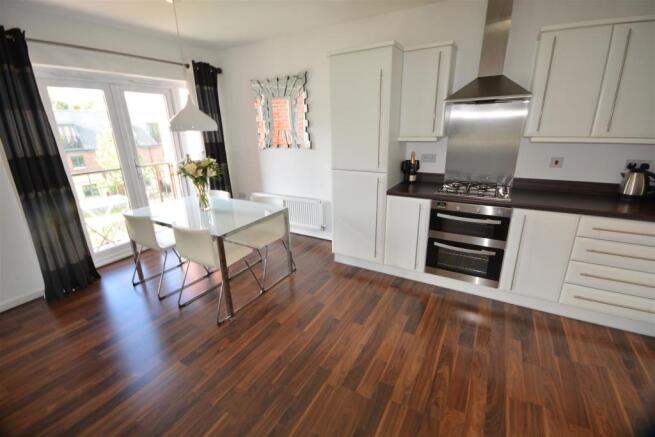 Open Plan Reception / Kitchen Area