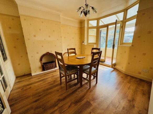 Dining Room: