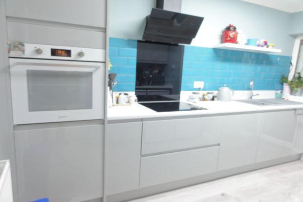 Fitted Kitchen