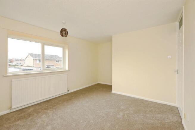 2 bed Semi-Detached for sale Image 7