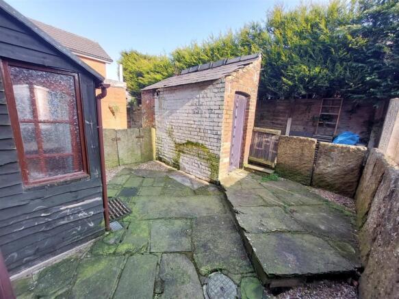 Gorsey Brow Close Garden