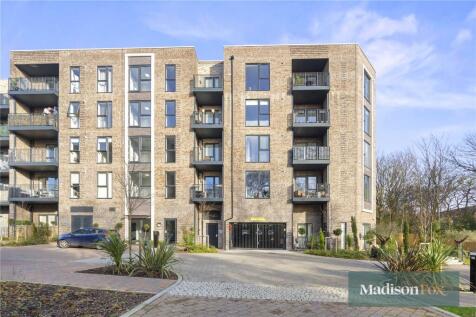 Academy Way, Loughton, Essex, IG10
