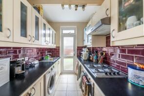 139, Woodmansterne Road, London SW16 5UB