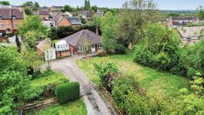 Summer End, Mapperley Plains, Nottingham NG3 5RG