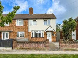 14, Chaucer Avenue, Portsmouth PO6 4PJ