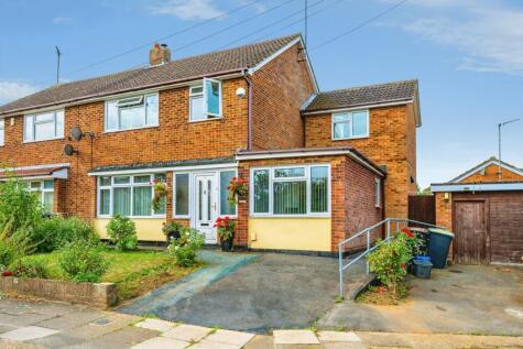 Swasedale Road, Luton, Bedfordshire, LU3