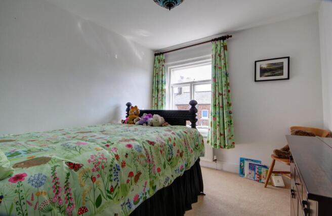 4 bed Terraced for sale Image 11