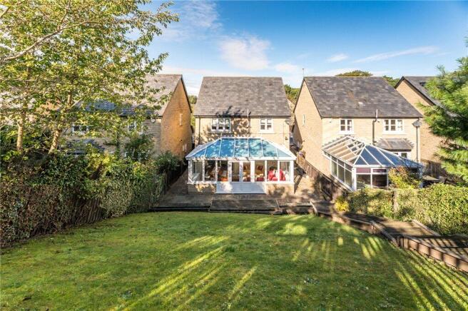 4 bed Detached for sale Image 5