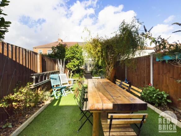 CAM00259P1-PR0218-STILL07