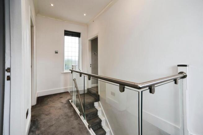 2 bed Detached for sale Image 10