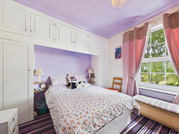 2 bed Terraced for sale Image 9
